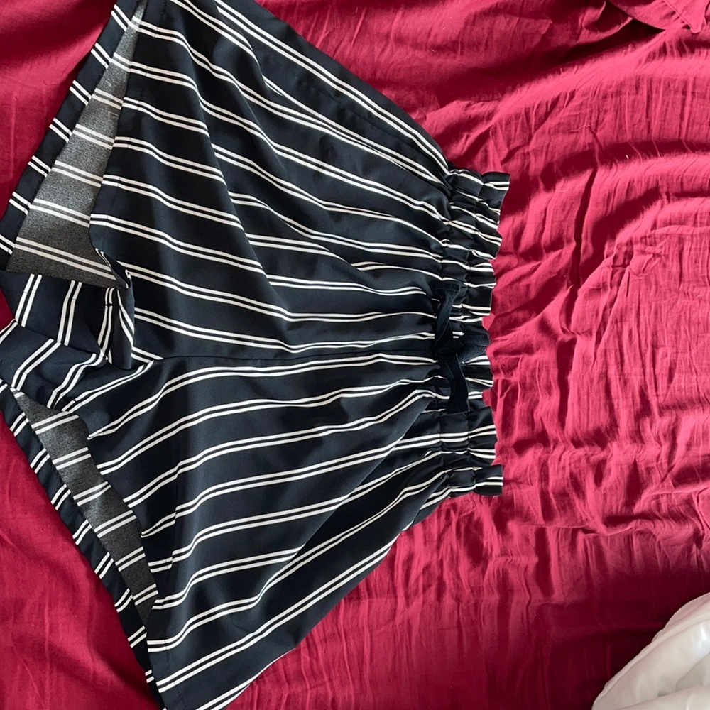 black&white shorts